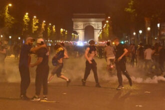 haos total in franta dupa victoria psg in champions league macron vom pedepsi vom fi necrutatori 683dd89e7bf3a