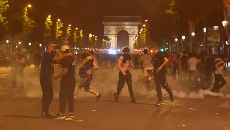 haos total in franta dupa victoria psg in champions league macron vom pedepsi vom fi necrutatori 683dd89e7bf3a