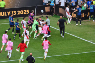 incaierare pe teren dupa meciul inter milano river plate ce a facut chivu 685d2895f2bab