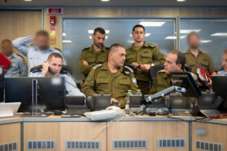 israelul spune ca a intarziat cu cativa ani programul nuclear al iranului teheranul se declara pregatit sa reia imbogatirea uraniului 685b00cf27271