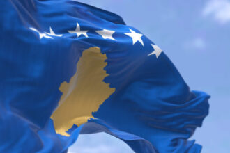 kosovo va primi migranti deportati din statele unite cate persoane vor ajunge in fiecare an la pristina 68497480a52ec