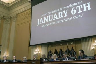 mai multi condamnati pentru asaltul asupra capitoliului cer despagubiri vor 100 de milioane de dolari 684401f721ce0