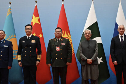 ministrii apararii din iran china si rusia s au intalnit pentru a discuta despre schimbarile cruciale ale secolului 685d08f4e7f9b