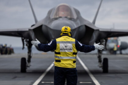 nato ar putea forta marea britanie sa ridice cheltuielile de aparare la 35 din pib pentru a l linisti pe donald trump surse 683ee173a9757