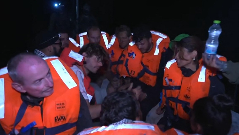 nava umanitara madleen blocata in israel activistii pro palestinieni inclusiv greta thunberg asteapta repatrierea 6847ce9f645a0