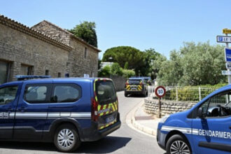 o mireasa in varsta de 27 de ani a fost impuscata mortal in noaptea nuntii de barbati mascati in franta 6858edc16f127