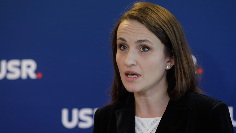 oana toiu usr participa in continuare la negocieri pentru programul de guvernare despre impozitul progresiv nu este acceptabil 684838ea4a75a