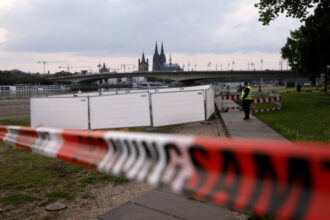 peste 20 000 de persoane evacuate dupa descoperirea unor bombe in centrul orasului koln din germania 68402d18a4de9