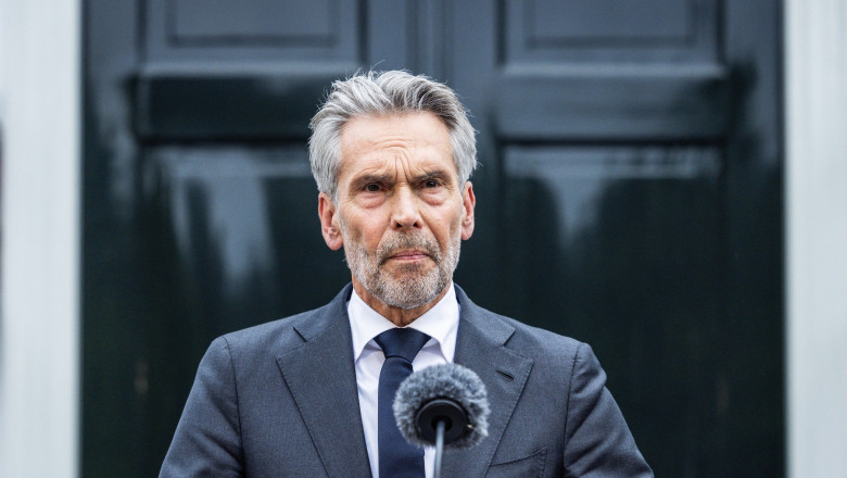 premierul olandez dick schoof si a anuntat demisia la cateva ore dupa ce geert wilders a parasit coalitia de guvernare 683f18873c5a3
