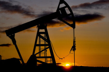 pretul petrolului a crescut dupa atacul israelului asupra iranului ajungand la cel mai ridicat nivel din ultimele 5 luni 684bd5df0a106