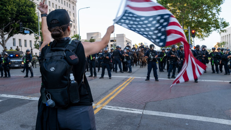 protestele se extind in sua in ciuda avertismentelor lui trump democratia este atacata chiar sub ochii nostri 684a6aa39df9a