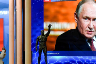 putin avertizeaza asupra riscului unui conflict global despre ucraina pamantul pe care calca un soldat rus este al nostru 6855b01020865