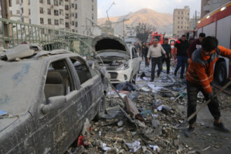 reversul medaliei atacul israelului starneste sentimente anti regim printre iranieni cred ca acesta e sfarsitul lor 684c69881c9cf