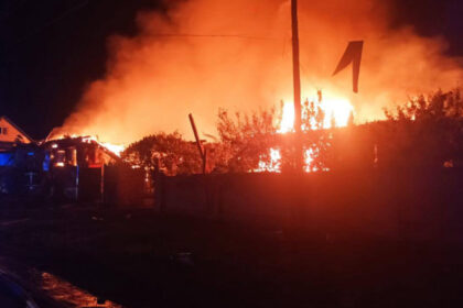 rusia a lansat un atac cu drone in nordul ucrainei cel putin 5 persoane inclusiv un copil au fost ucise 23 de oameni au fost raniti 684140801659d