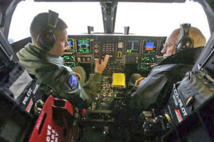 semintele de floarea soarelui ingredientul secret care ii ajuta pe pilotii bombardierelor b 2 sa stea treji in timpul misiunilor 685aa1b03605c