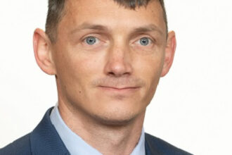 senatorul pot care si a falsificat cv ul si are doua dosare penale paul ciprian pintea a trecut la psd 684094af399c9