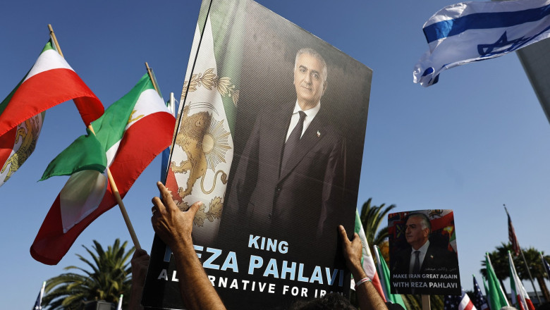 sfarsitul regimului este aproape anunta printul mostenitor al iranului 685a626878d65