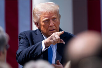 tripla amenintare cu care trump a incoltit europa suntem la distanta de o singura postare sau un comentariu de o catastrofa 6843c05739f49