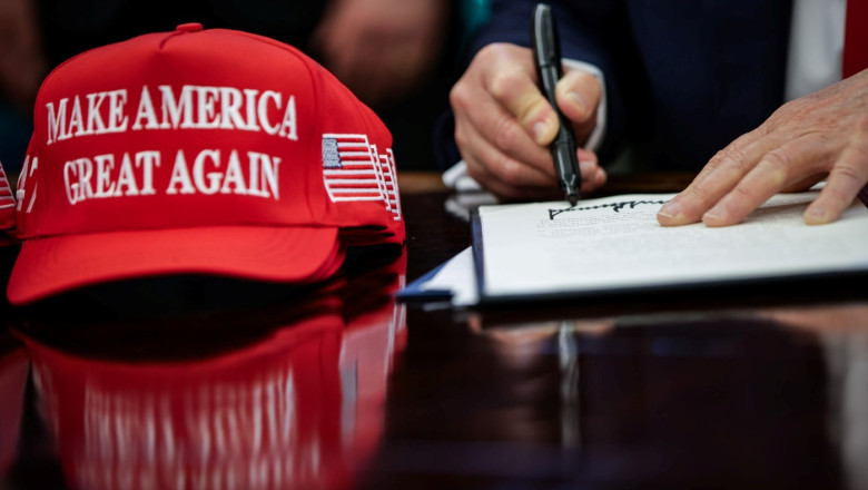 trump nu renunta la planul de a desfiinta departamentul educatiei cerere la curtea suprema 68434b2954fe3