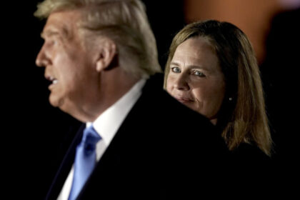 trump se plange in privat de judecatorii numiti de el la curtea suprema amy coney barrett tinta principala a furiei presedintelui 683f05ce43bf2
