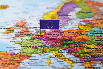 ue elibereaza miliarde de euro din fondurile pentru covid 19 pentru a fi cheltuite in domeniul apararii 6841178216eb8