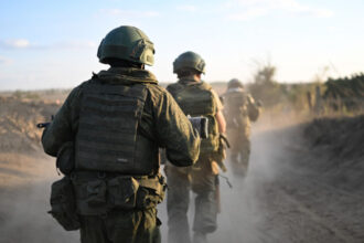 un inalt oficial rus a dezvaluit din greseala ca moscova se confrunta cu pierderi masive de trupe in ucraina ce estimari a facut el 6853fc222cefb