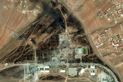 video cate avioane f 14 tomcat americane ar mai putea avea iranul si de ce niciun mig 29 nu este ridicat sa apere teheranul 6858dc3a96a03