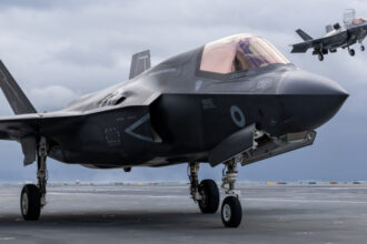 video china a creat cel mai mare transportor de drone din lume cand va decola masinaria dezvoltata de beijing 683d2eb290036