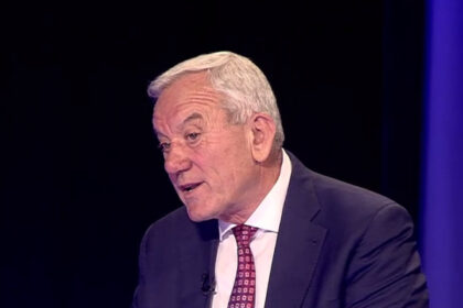 video constantin toma nu cresterea taxelor este solutia am avut o surpriza foarte placuta din partea lui nicusor dan 6856ad1acb24f