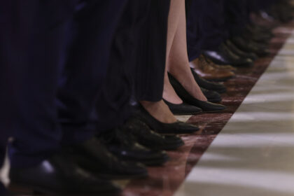 video egalitatea de gen in politica din romania de ce are guvernul bolojan doar doua femei ministru explicatii de la pnl psd si udmr 68604dc7f2976