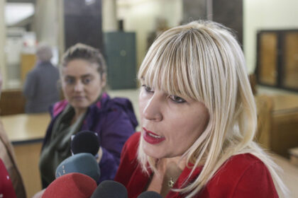 video elena udrea ramane internata dupa ce a suferit o interventie chirurgicala evolutia starii sale de sanatate e favorabila spun medicii 68624b5055ef6
