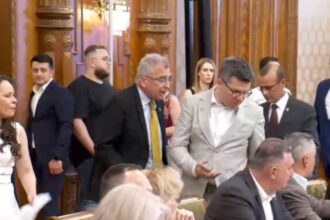 video parlamentarii aur au facut scandal la audierea ministrilor propusi pentru guvernul bolojan nerusinatilor 6859494f0e01c