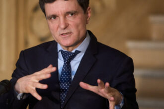 video propunerile lui nicusor dan pentru agricultura sisteme de imprumuturi si de asigurari specifice iar statul sa investeasca in irigatii 68415d8c4b7f7