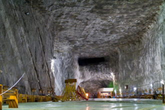video scenariul pesimist dupa inundarea salinei praid am putea asista la prabusirea tavanului si formarea unui lac cum s a ajuns aici 683d551ea700d