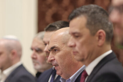 video sedinte decisive pentru formarea guvernului bolojan tensiuni si surprize la pnl infuzie de candidati la psd 6857fb4ee2cbd