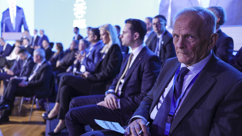 video theodor stolojan spune ca sistemul fiscal romanesc trebuie regandit cred ca a sosit timpul sa modificam aceasta cota unica 68454c2f15827