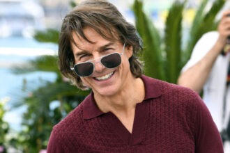 video tom cruise a intrat in cartea recordurilor pentru cascadoriile din mission impossible 8 684920d59cd2c