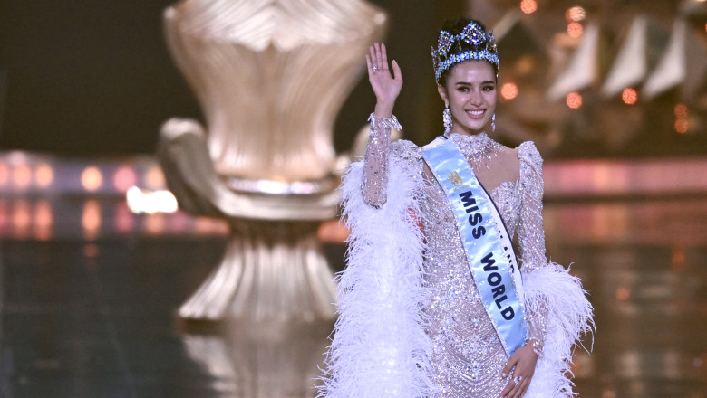 videofoto miss world 2025 thailandeza opal suchata chuangsri in varsta de 21 de ani a castigat concursul cine a reprezentat romania 683be43ca72c7