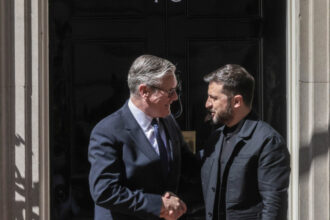 volodimir zelenski si keir starmer au semnat un acord istoric de coproductie militara intre ucraina si regatul unit 6859a1124dc1a