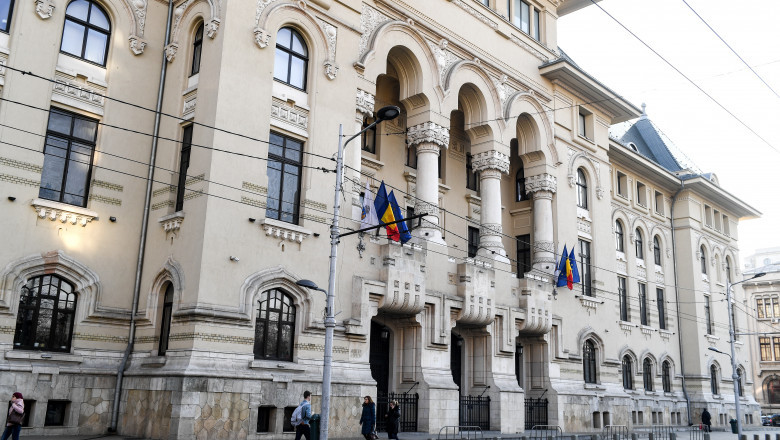 analiza cursa pentru primaria capitalei discutii dan bolojan pentru un candidat comun al dreptei data alegerilor usr noiembrie psd amana 688b73e7c3268