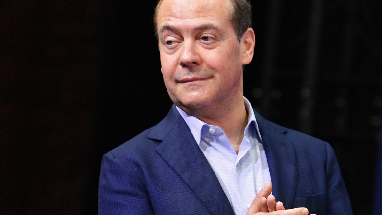 avertismentul lui dmitri medvedev pentru donald trump un pas catre razboi 68887c4da17ea