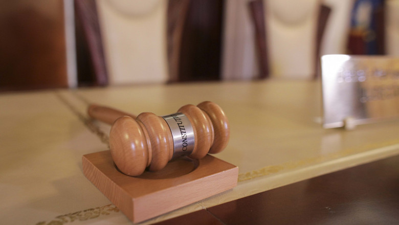 ccr dezbate astazi contestatia s o s romania aur si pot la legea de combatere a antisemitismului si