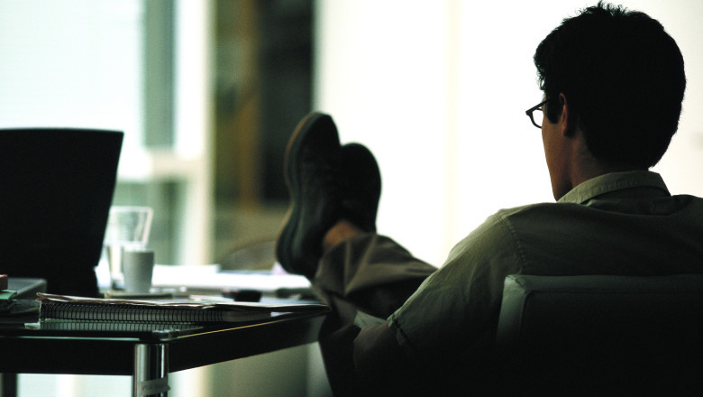 cine sunt sefii institutiilor de stat cu salarii mai mari decat presedintele romaniei 6870d7cbc227a