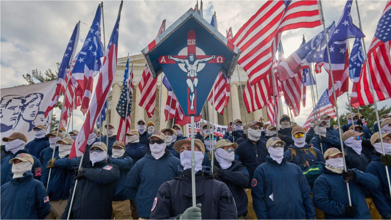 cluburile de lupta neonaziste din sua se raspandesc rapid in toata lumea cum isi recruteaza extremistii noi soldati de strada 68830f612faa8