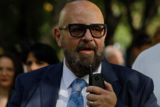 cristian popescu piedone ramane sub control judiciar tribunalul brasov i a respins contestatia 68878705052ec