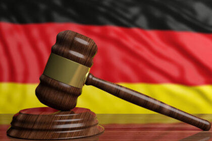 doctorul mortii judecat la berlin pentru uciderea a 15 pacienti este vizat si in alte 96 de cazuri de decese suspecte 68749e8106687