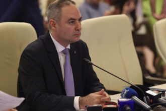 exclusiv alexandru nazare porneste evaluarea angajatilor ministerului de finante vom afla cu ce se ocupa fiecare si ce lucreaza in cele 8 ore 6886918615024