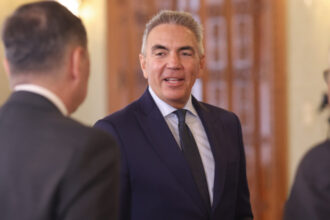 exclusiv dragos anastasiu despre primele de pensionare de la ccr de 180 000 de lei daca bunul simt nu primeaza legile vor fi utilizate 68642474bb626