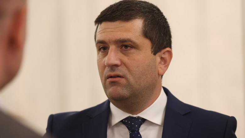 exclusiv raspunsul dat de ministrul economiei intrebat daca sunt sefi de companii dispusi sa renunte la salariile uriase n am vazut minunea 686fa3daed7dd