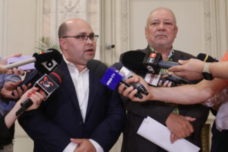 greva de avertisment in primarii miercuri timp de doua ore si asistentii sociali vor opri lucrul anuntul sindicalistilor 687e42d5bf1ce